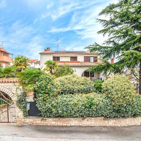 Apartments Volte Rovigno Exterior photo