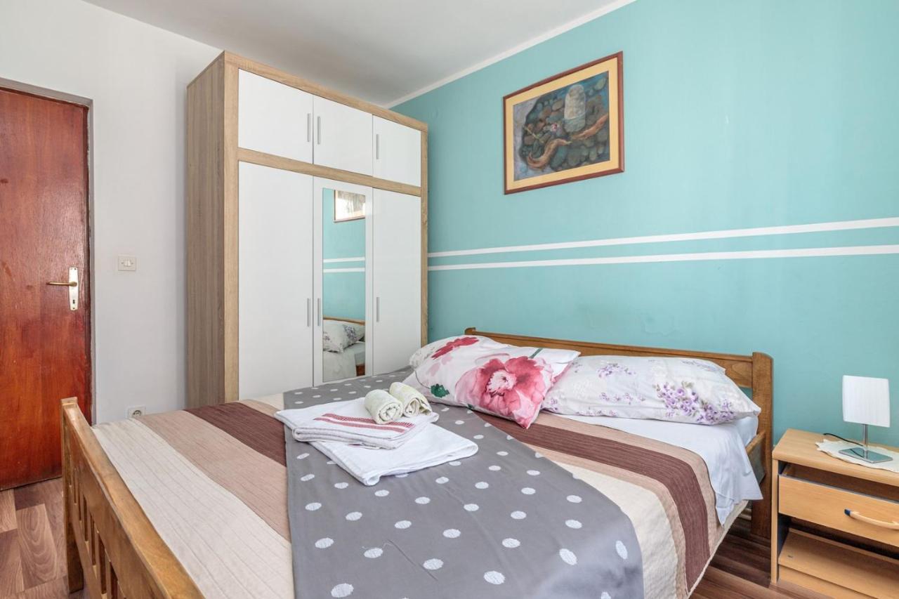 Apartments Volte Rovigno Exterior photo